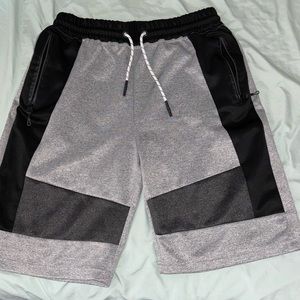 BLACK AND GREY ZIPPER SHORTS